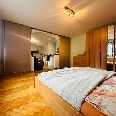 Calm House *